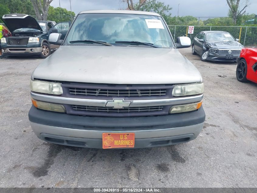 2001 Chevrolet Silverado C1500 VIN: 2GCEC19W011395345 Lot: 39426915