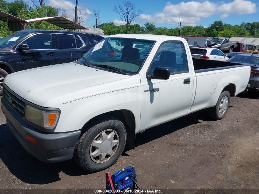 1996 Toyota T100 VIN: JT4JM11D9T0015889 Lot: 39426993