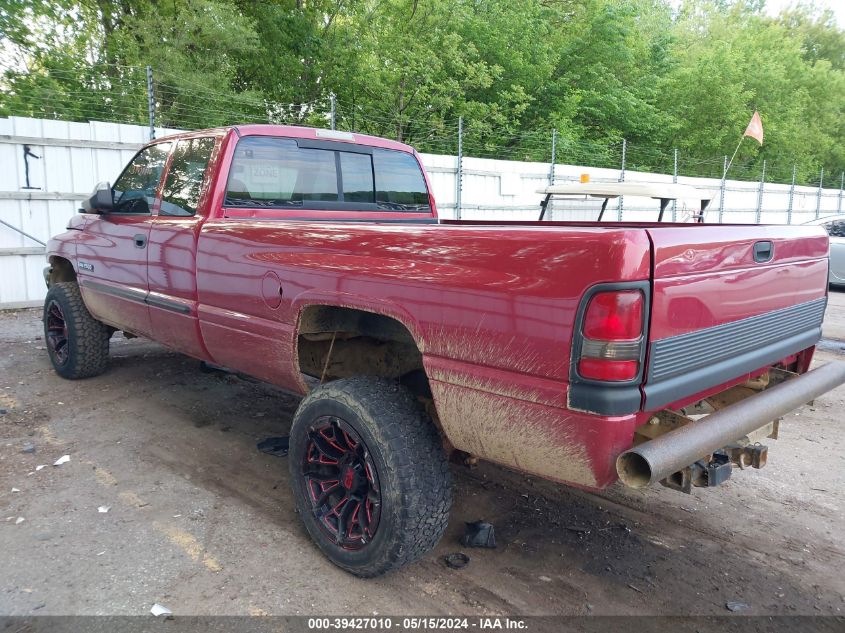 1999 Dodge Ram 2500 VIN: 3B7KF226XXG113092 Lot: 39427010