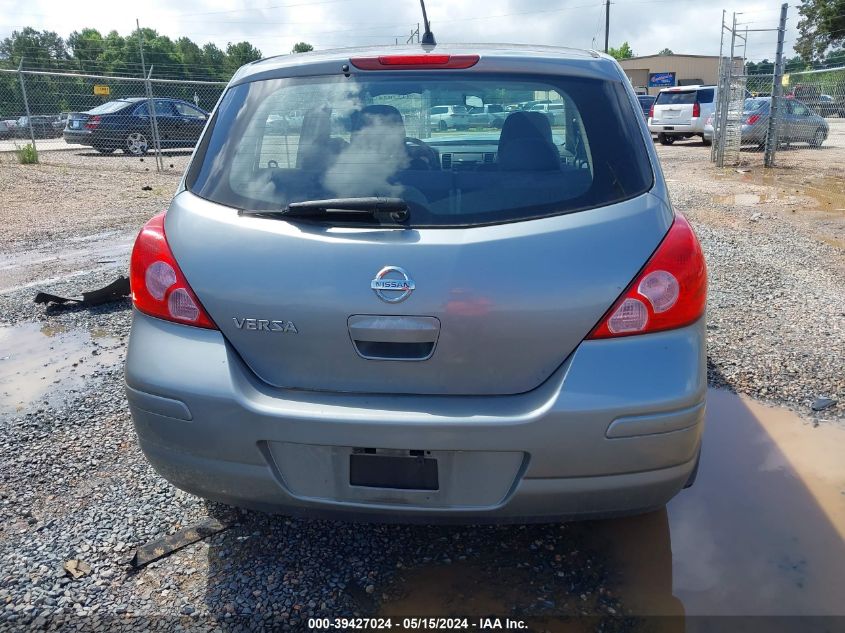 2009 Nissan Versa 1.8S VIN: 3N1BC13E79L484958 Lot: 39427024