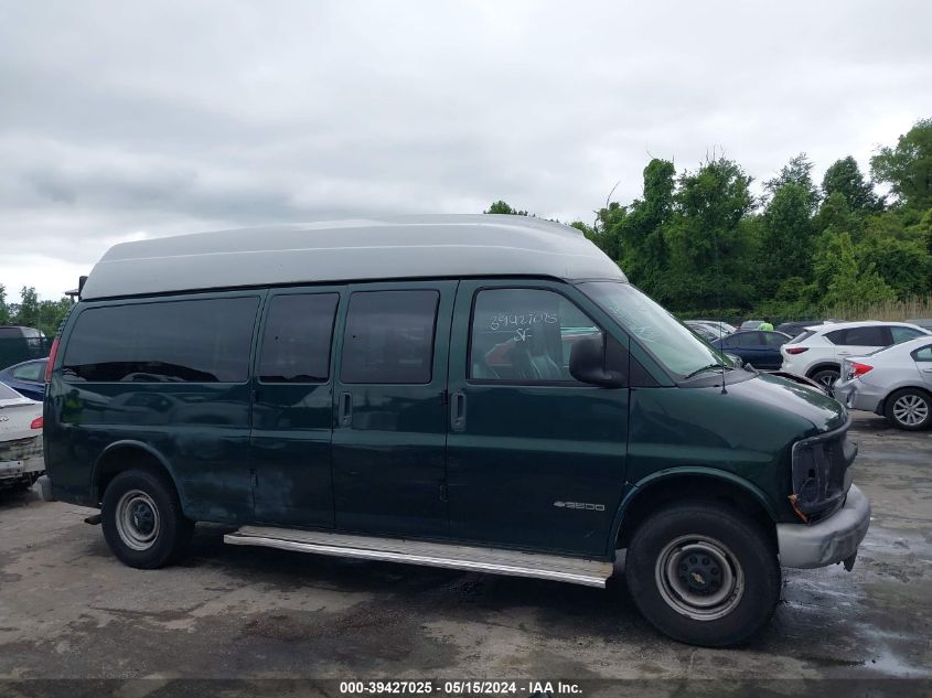 2001 Chevrolet Express VIN: 1GAHG39R111132836 Lot: 39427025