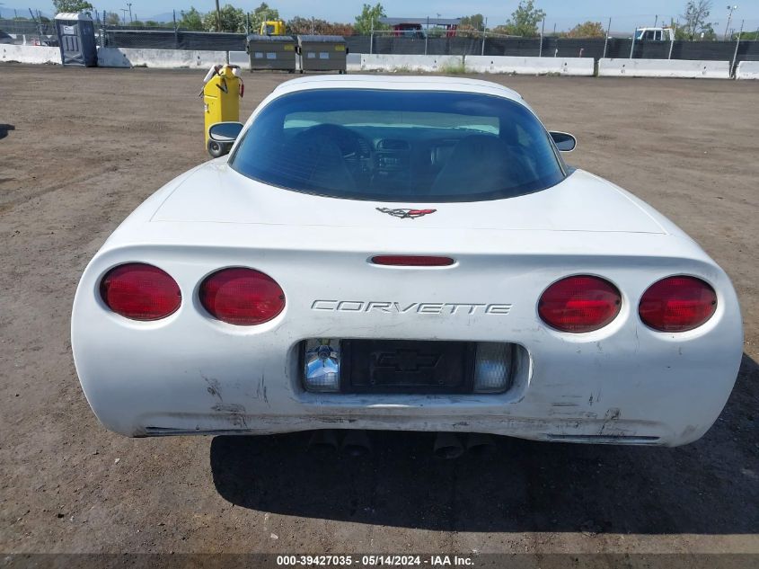 1998 Chevrolet Corvette VIN: 1G1YY22G0W5104672 Lot: 39427035