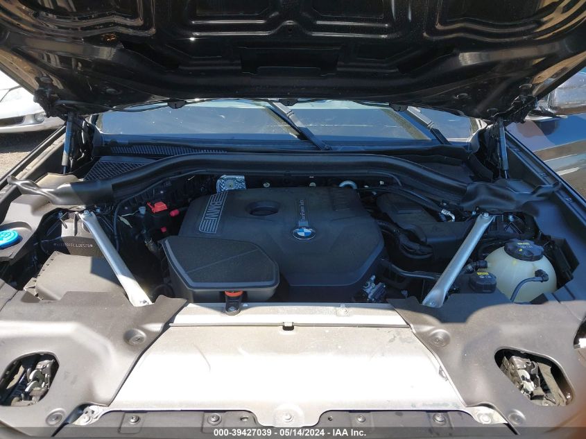 2018 BMW X3 xDrive30I VIN: 5UXTR9C5XJLD57279 Lot: 39427039