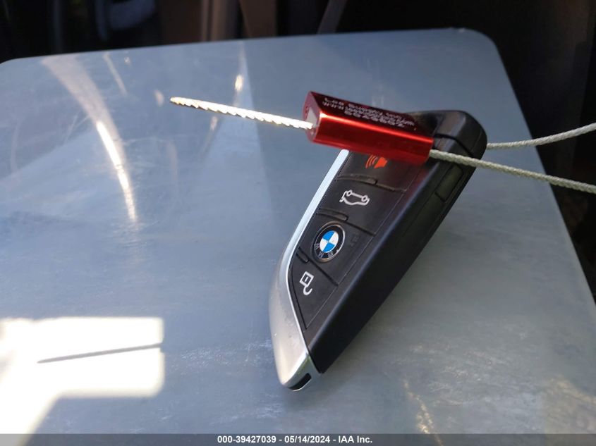 2018 BMW X3 xDrive30I VIN: 5UXTR9C5XJLD57279 Lot: 39427039