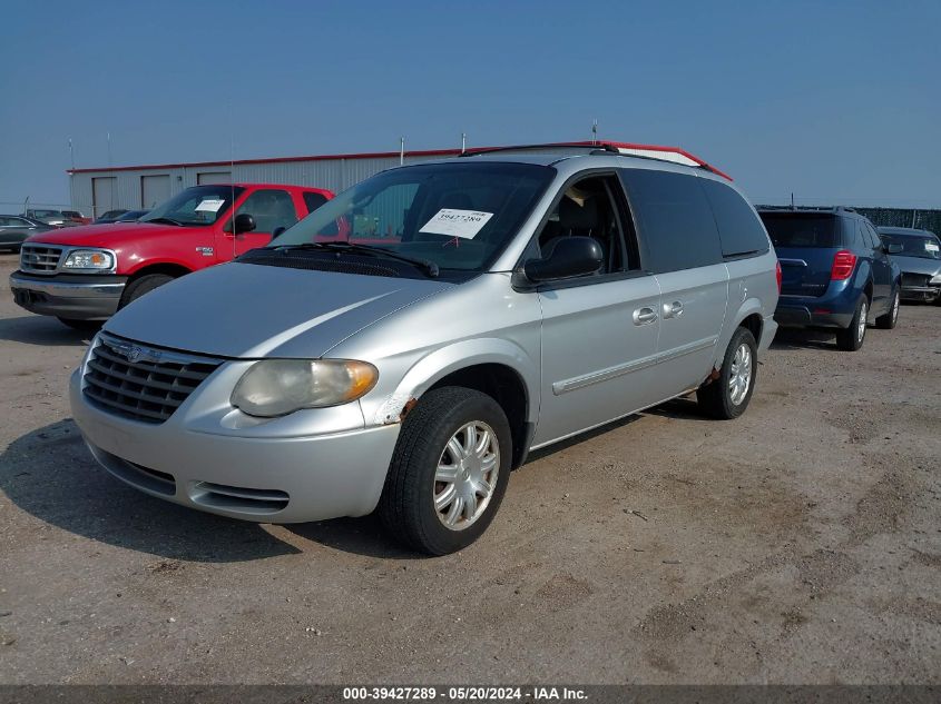 2005 Chrysler Town & Country Touring VIN: 2C4GP54L55R536564 Lot: 39427289