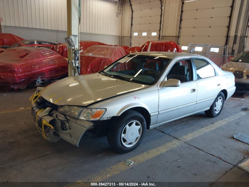 2000 Toyota Camry Ce VIN: 4T1BG22K8YU661242 Lot: 39427313