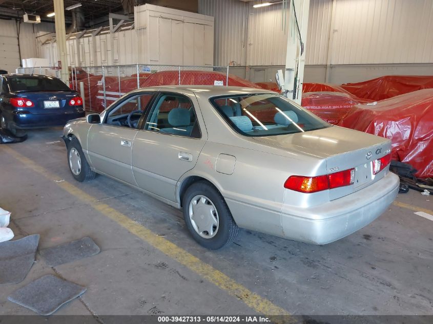 2000 Toyota Camry Ce VIN: 4T1BG22K8YU661242 Lot: 39427313