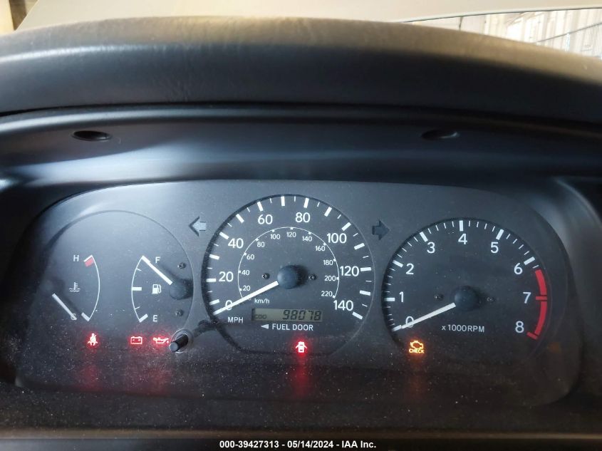 2000 Toyota Camry Ce VIN: 4T1BG22K8YU661242 Lot: 39427313