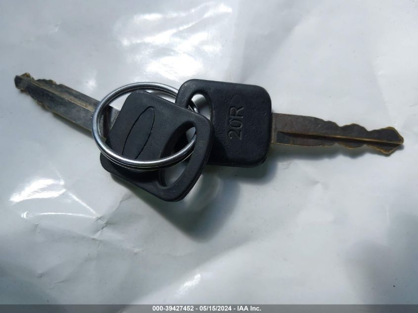 1994 Ford F150 VIN: 1FTEX15H9RKB62555 Lot: 39427452