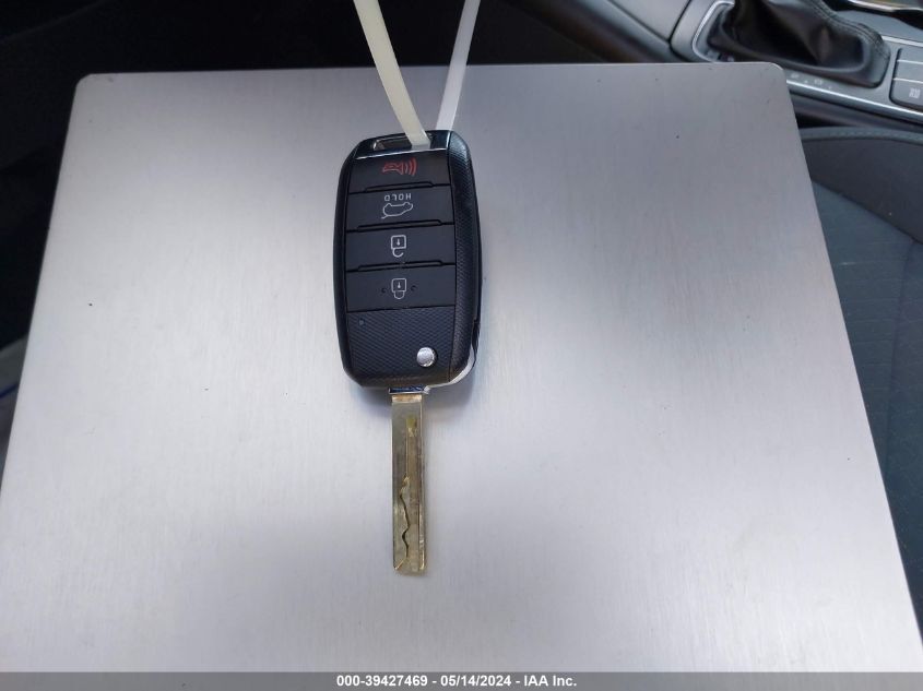 2020 Kia Sorento 2.4L Lx VIN: 5XYPG4A37LG665065 Lot: 39427469