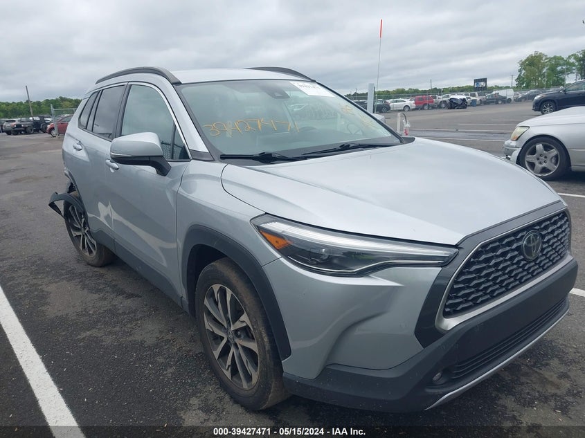 2022 Toyota Corolla Cross Xle VIN: 7MUEAABG8NV022549 Lot: 39427471