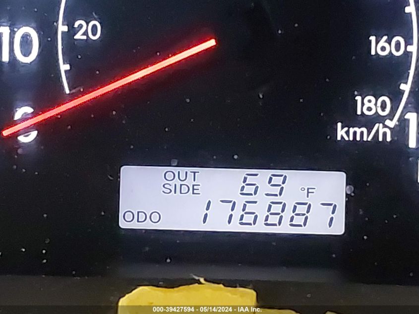 2005 Toyota Corolla Le VIN: 1NXBR30EX5Z456207 Lot: 39427594