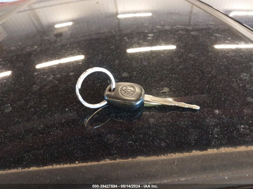 2005 Toyota Corolla Le VIN: 1NXBR30EX5Z456207 Lot: 39427594