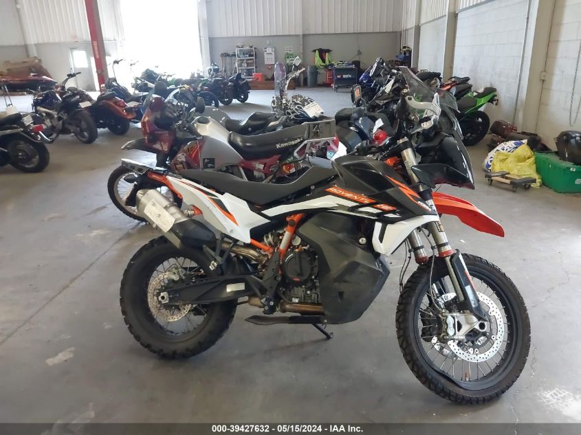 2021 Ktm 890 Adventure R VIN: VBKTR640XMM806795 Lot: 39427632