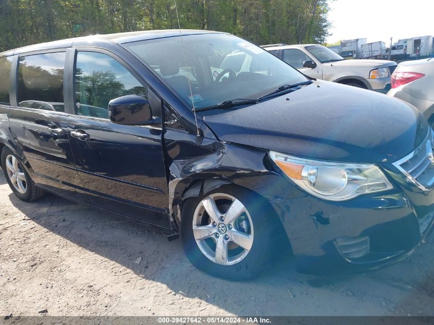 2010 Volkswagen Routan Se VIN: 2V4RW3D19AR424395 Lot: 39427642