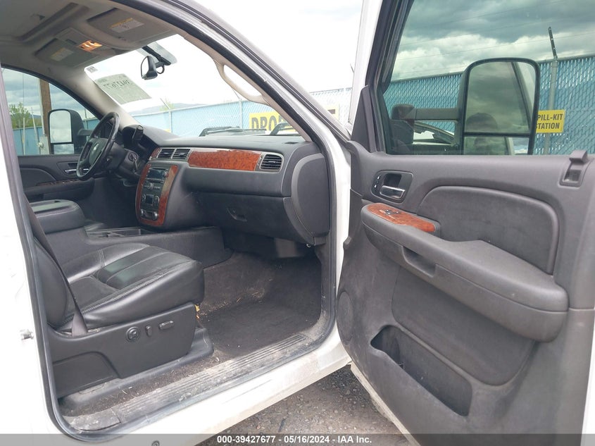2007 CHEVROLET SILVERADO 2500HD VIN: 1GCHK23677F503623