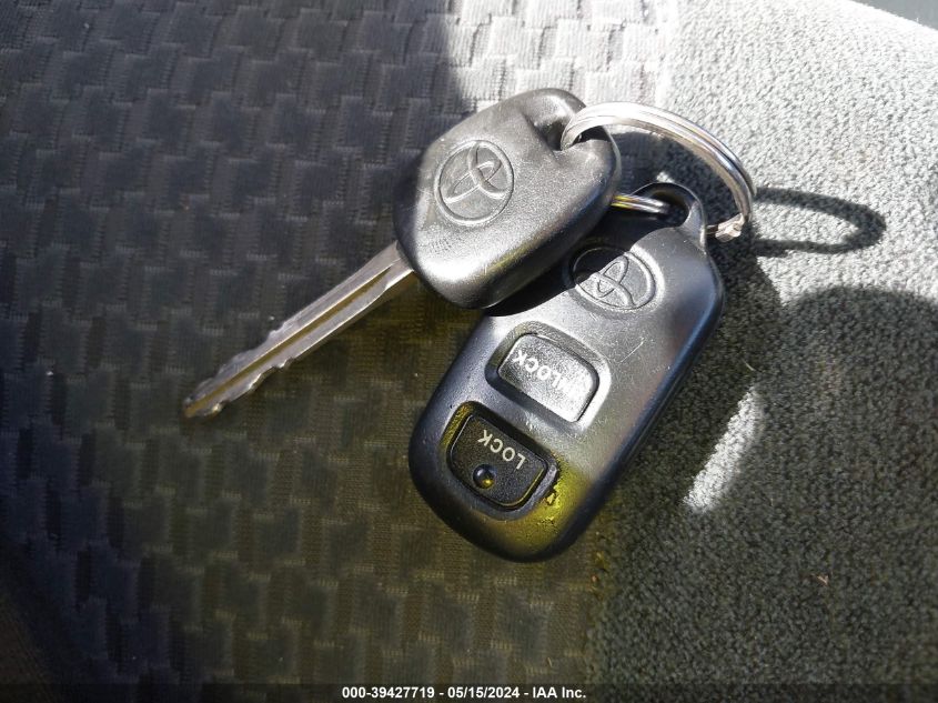 2005 Toyota Corolla S VIN: 1NXBR32E15Z463270 Lot: 39427719