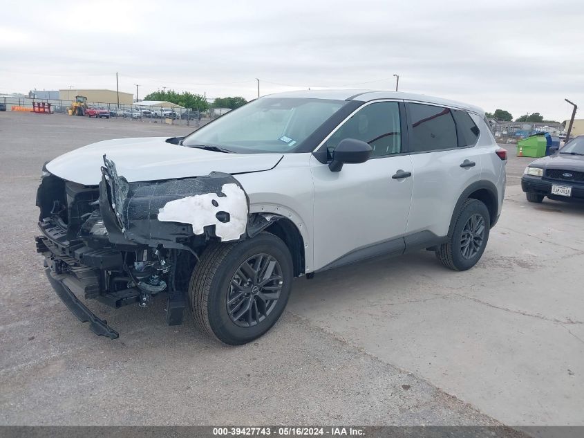 2024 Nissan Rogue S VIN: 5N1BT3AAXRC678884 Lot: 39427743