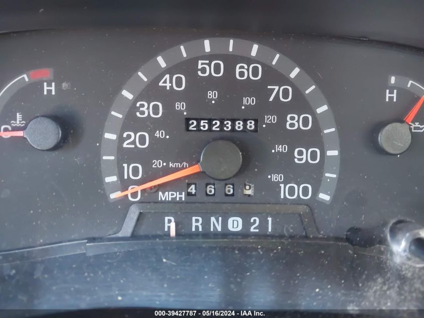 2001 Ford Econoline E350 Super Duty Van VIN: 1FTSS34L41HB30777 Lot: 39427787