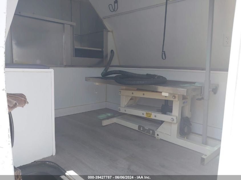 2001 Ford Econoline E350 Super Duty Van VIN: 1FTSS34L41HB30777 Lot: 39427787