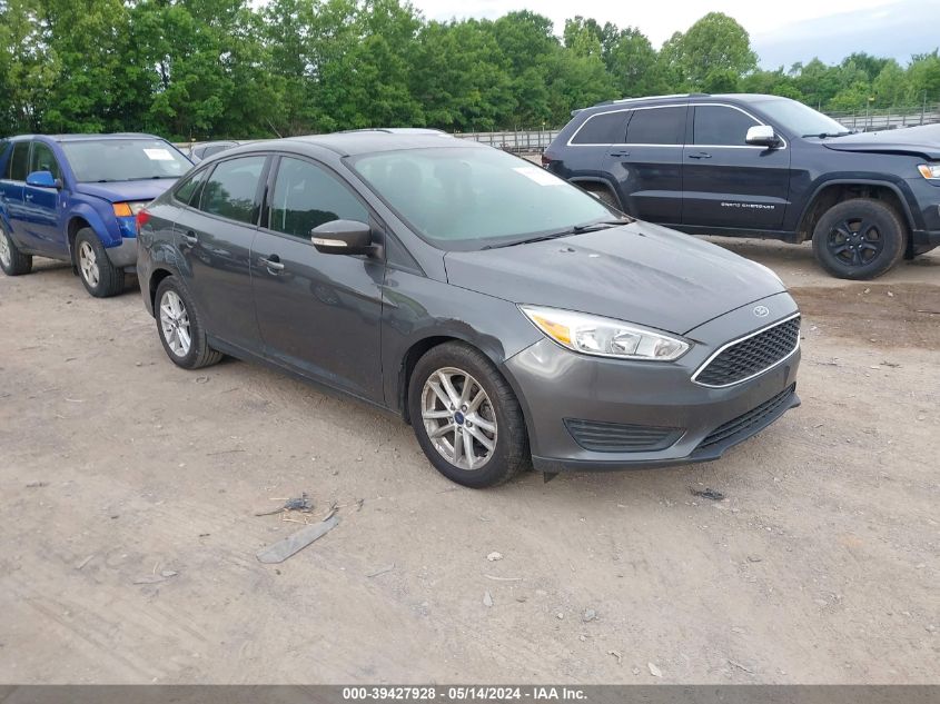 2016 Ford Focus Se VIN: 1FADP3F2XGL365176 Lot: 39427928