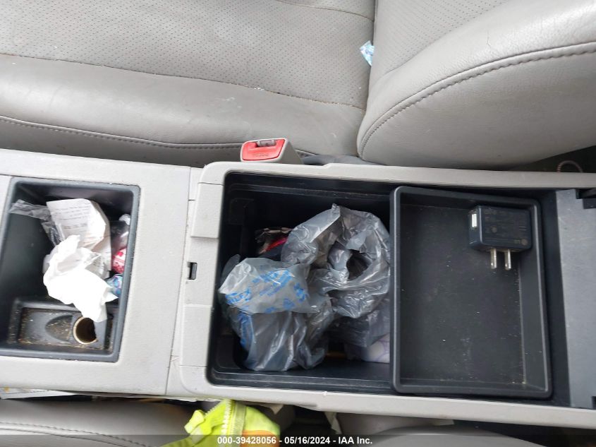 2008 Toyota Camry Hybrid VIN: 4T1BB46K98U048082 Lot: 39428056