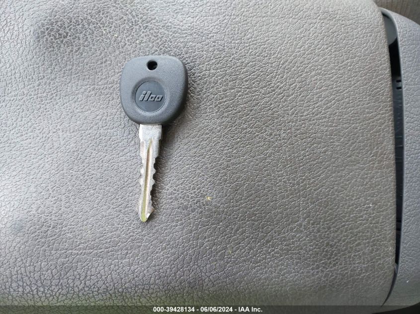 2010 Buick Lucerne Cxl VIN: 1G4HC5EM2AU132136 Lot: 39428134