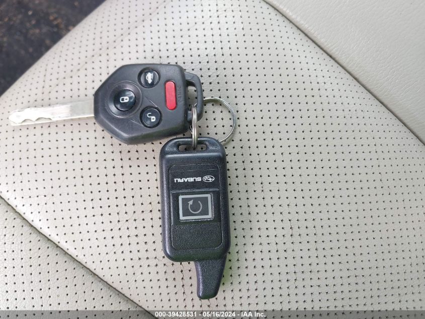 2010 Subaru Outback 2.5I Limited VIN: 4S4BRBJC8A3330418 Lot: 39428531