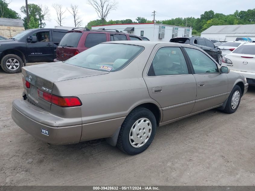 1999 Toyota Camry Le VIN: 4T1BG22K6XU445260 Lot: 39428632