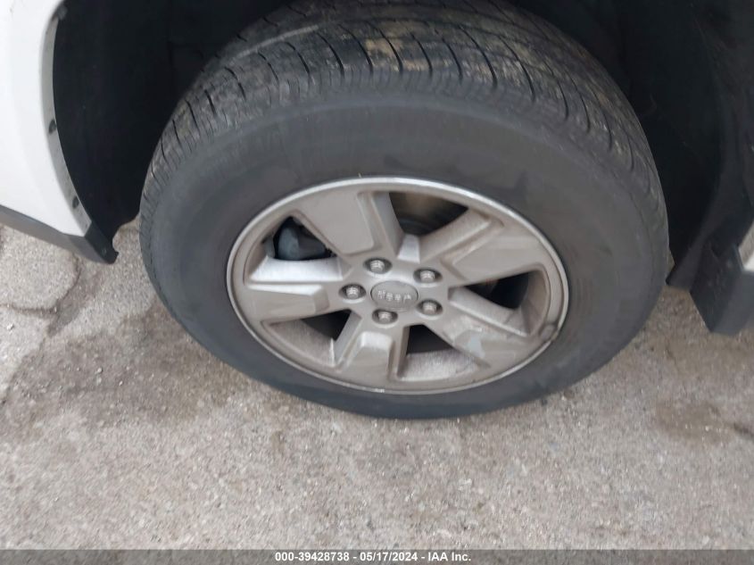 2016 Jeep Compass Latitude VIN: 1C4NJCEA3GD766815 Lot: 39428738