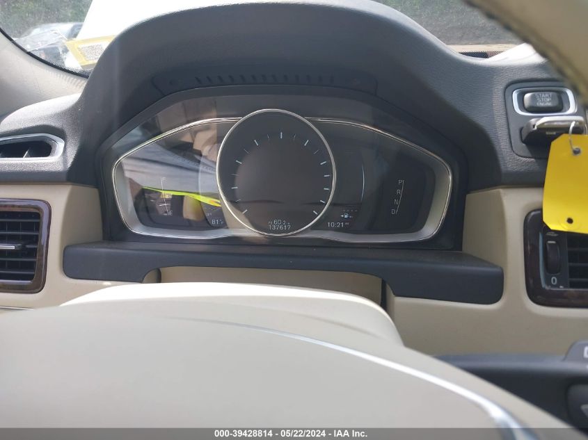 2015 VOLVO XC70 T6 - YV4902NK7F1222788