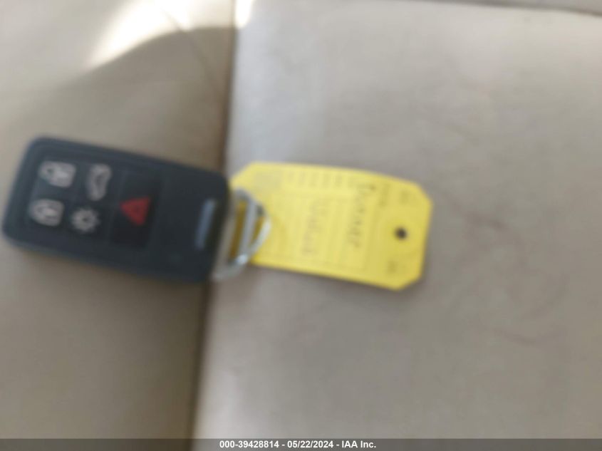 2015 VOLVO XC70 T6 - YV4902NK7F1222788