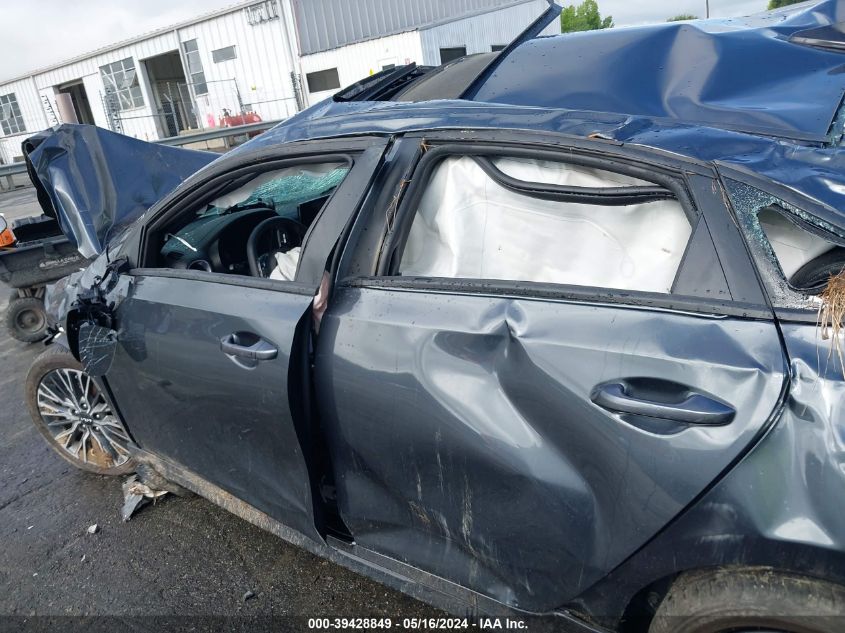 2024 Kia Forte Gt-Line VIN: 3KPF54AD2RE711305 Lot: 39428849