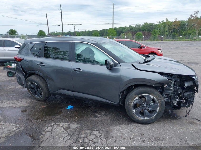 VIN 5N1BT3BA2RC715586 2024 NISSAN ROGUE SV FWD