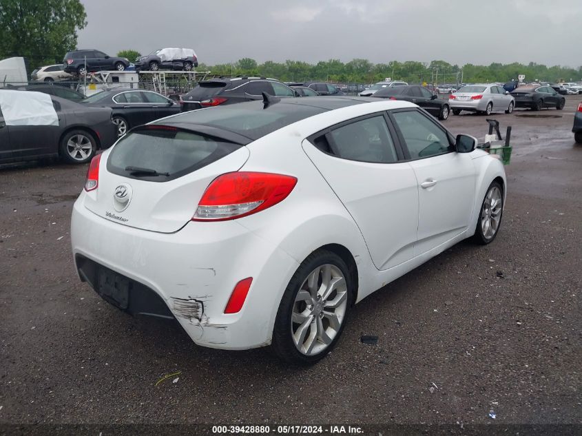 2012 Hyundai Veloster Base W/Gray VIN: KMHTC6AD1CU060807 Lot: 39428880