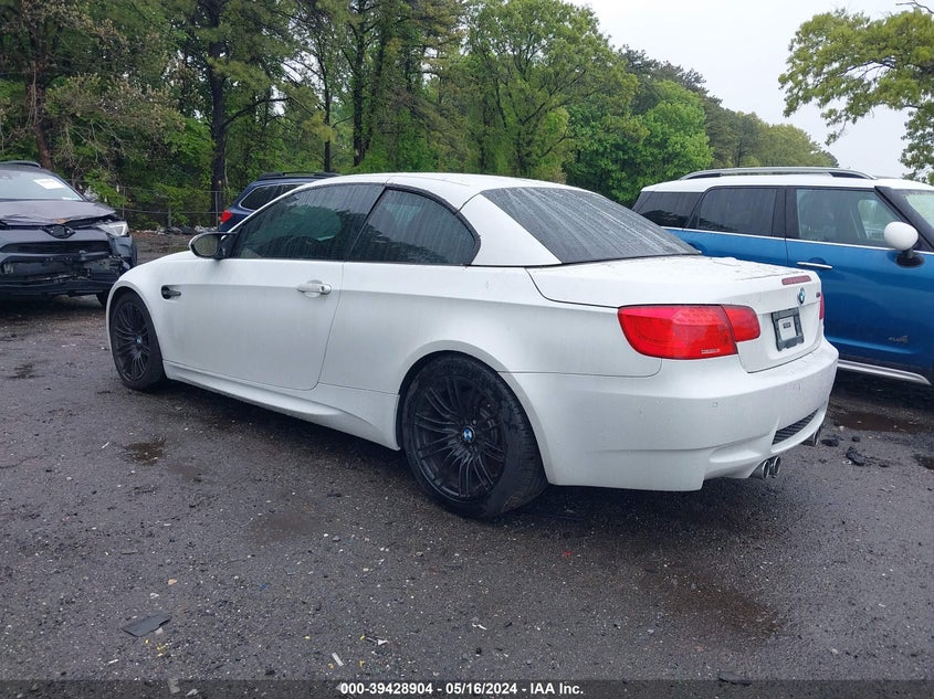 2013 BMW M3 VIN: WBSDX9C54DJ840560 Lot: 39428904