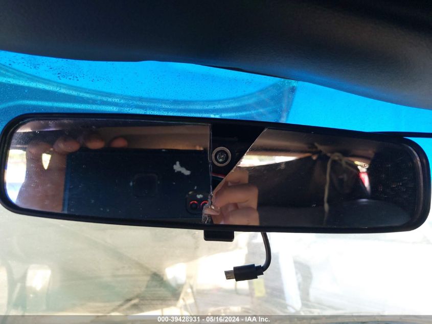 2000 Chevrolet Corvette VIN: 1G1YY32G0Y5123571 Lot: 39428931