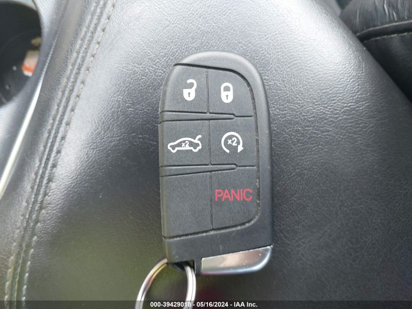 2015 Dodge Challenger R/T Scat Pack VIN: 2C3CDZFJ6FH739596 Lot: 39429018