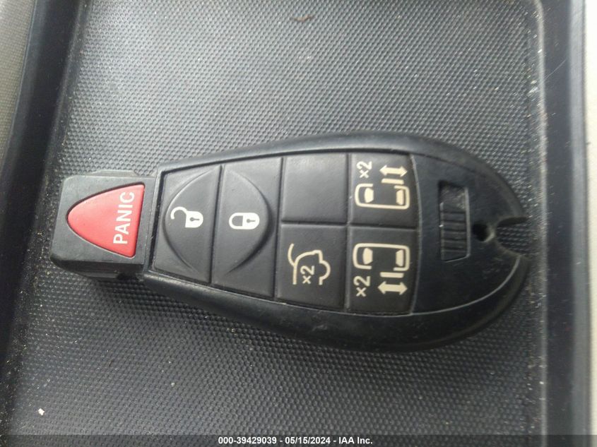 2016 Chrysler Town & Country Touring VIN: 2C4RC1BG8GR185459 Lot: 39429039