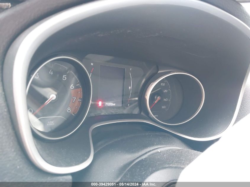 2019 Jeep Compass Latitude Fwd VIN: 3C4NJCBB6KT809415 Lot: 39429051