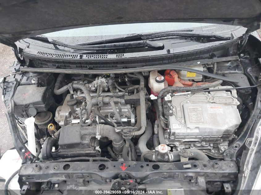 2018 Toyota Prius C Three VIN: JTDKDTB33J1604448 Lot: 39429059