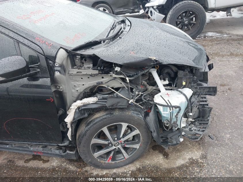 2018 Toyota Prius C Three VIN: JTDKDTB33J1604448 Lot: 39429059