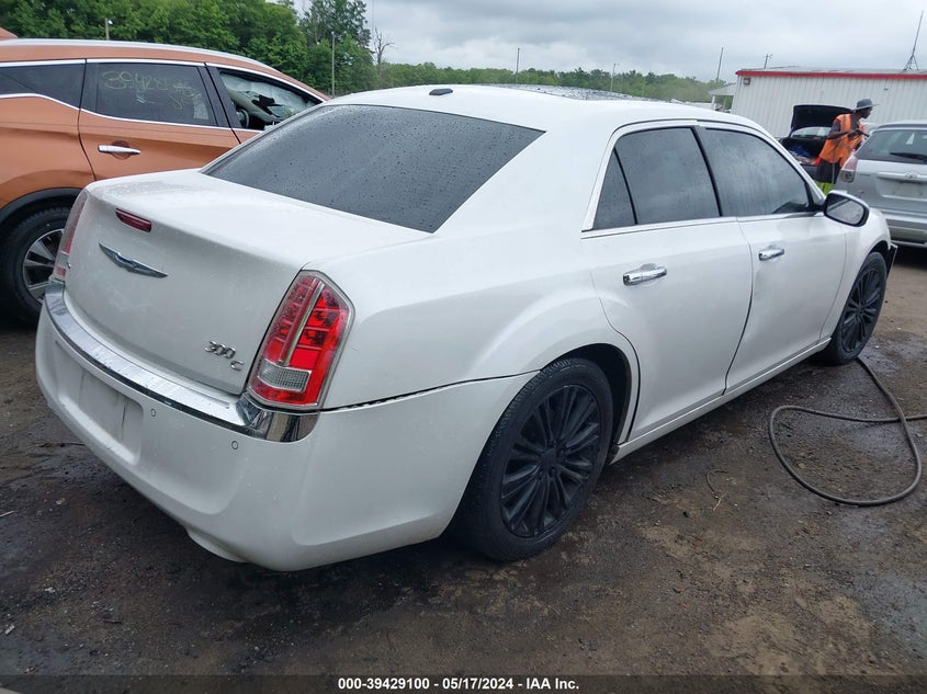 2011 Chrysler 300C VIN: 2C3CK6CT9BH530308 Lot: 39429100