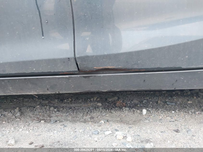 2017 TOYOTA CAMRY SE - 4T1BF1FK2HU377970