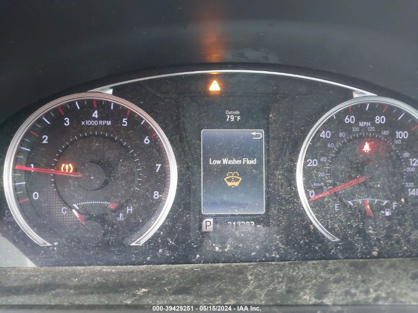 2017 TOYOTA CAMRY SE - 4T1BF1FK2HU377970