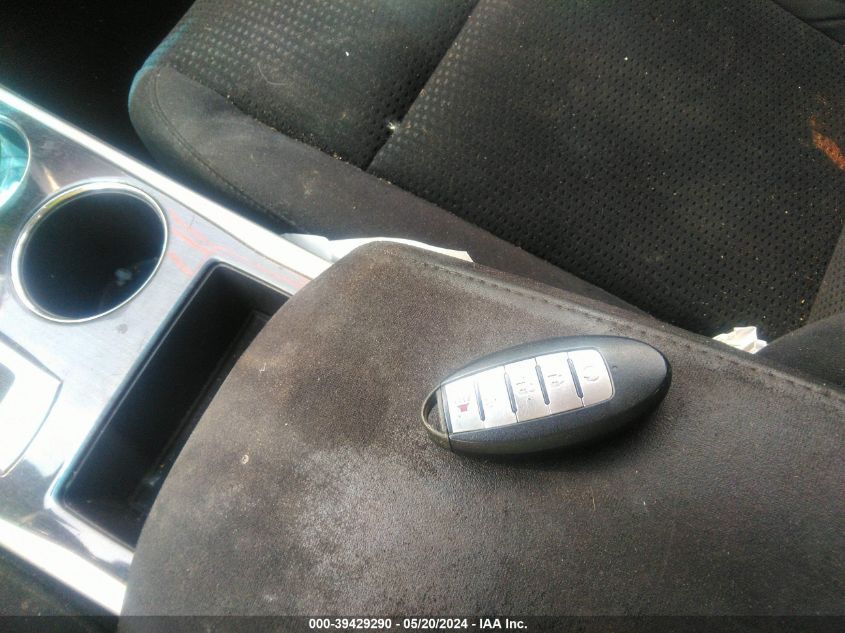 2014 Nissan Altima 2.5 S VIN: 1N4AL3AP7EN235388 Lot: 39429290