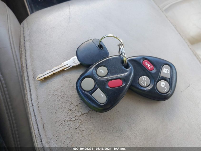 2002 Cadillac Deville VIN: 1G6KD54Y42U282524 Lot: 39429294