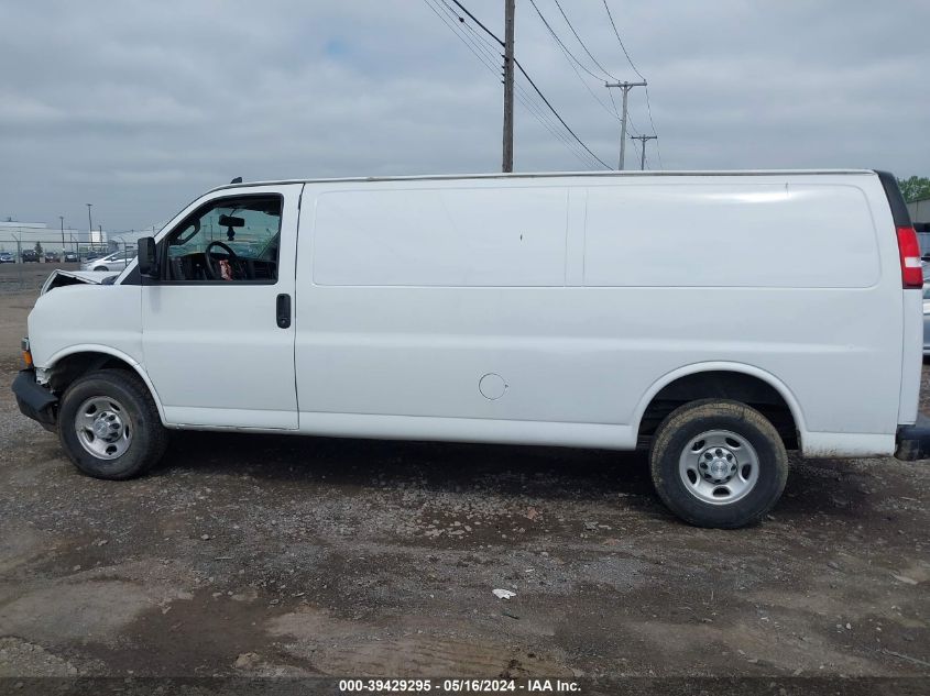 2018 Chevrolet Express 2500 Work Van VIN: 1GCWGBFPXJ1333064 Lot: 39429295