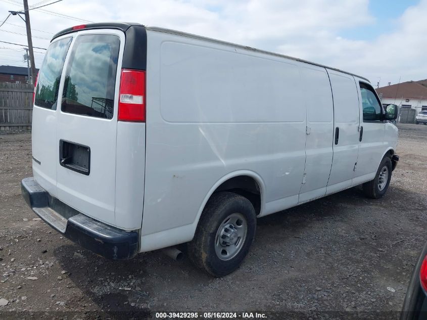 2018 Chevrolet Express 2500 Work Van VIN: 1GCWGBFPXJ1333064 Lot: 39429295