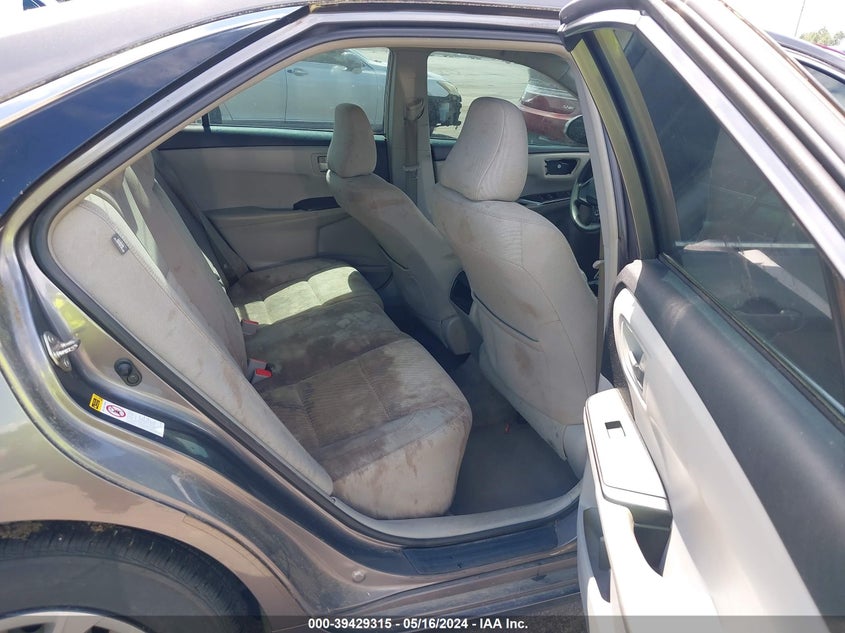 2016 Toyota Camry Le VIN: 4T1BF1FK6GU212390 Lot: 39429315